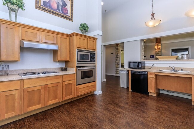 Artiga Apartment Homes