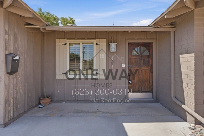 Photo - 6905 E Hubbell St
