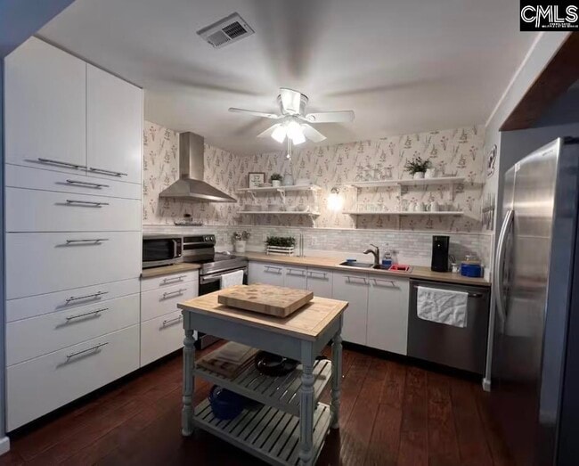 Photo - 608 Elm Ave