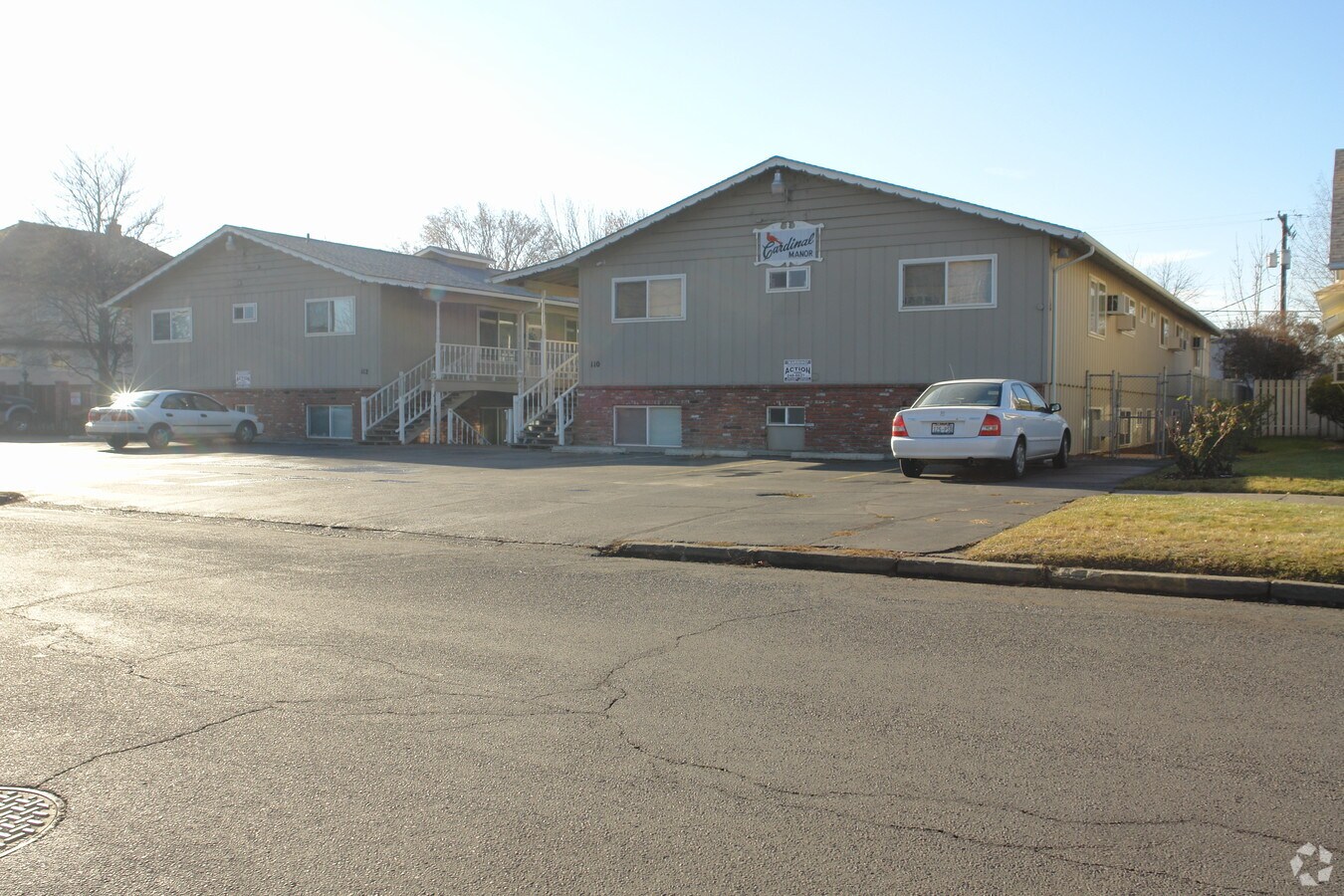 Photo - 110-112 S 11th Ave