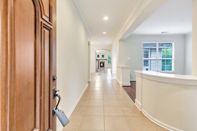 Photo - 31 Middle Gate Pl