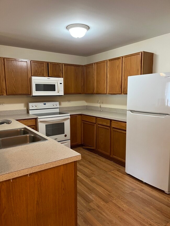 Photo - 903 Silverstone Dr Unit 903