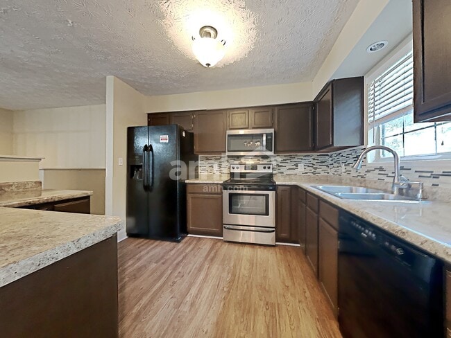 Photo - 4543 Twin Pines Dr