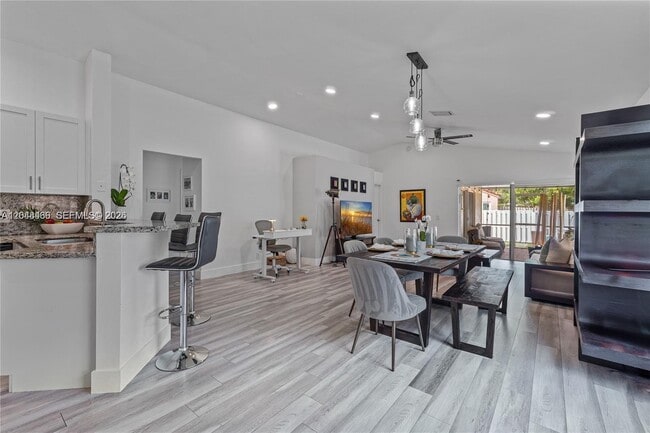 1356 Presidio Dr