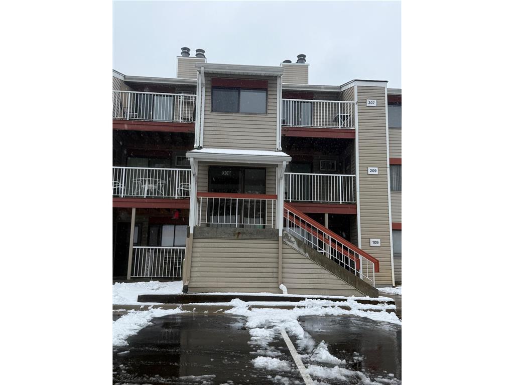 Photo - 300 Shelard Pkwy Apartamento Unidad 210