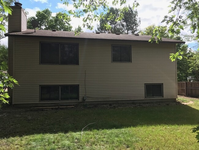 Photo - 810 73rd Way