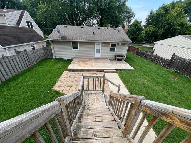 Photo - Lovely North Fargo Home