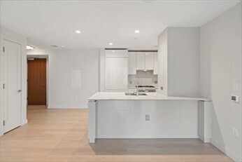 Photo - 133 Seaport Blvd Unit 1509