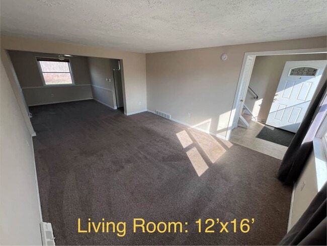 Photo - 5757 Glendale Dr Unit Left