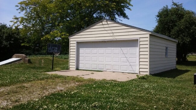 Photo - 3466 NE 86th Ave