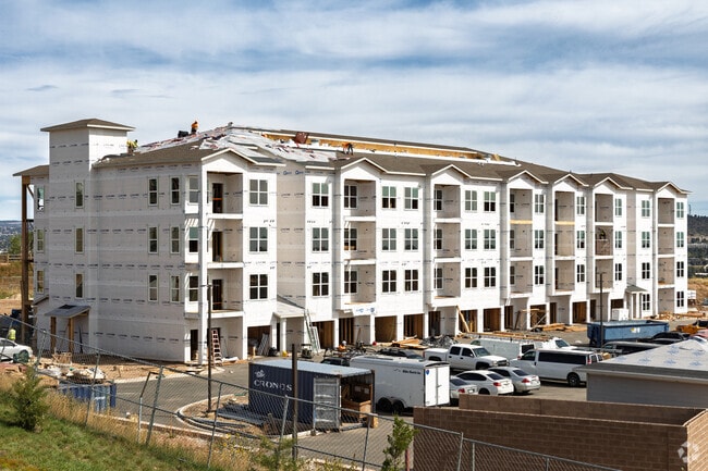 Building Photo - Garrett Fillmore