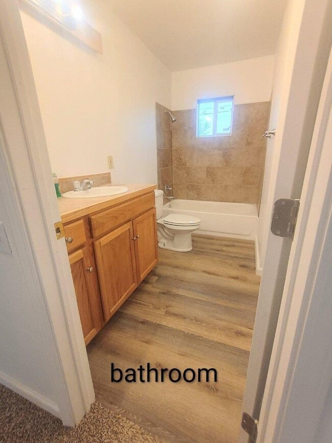 Photo - 1152 W Juniper Dr