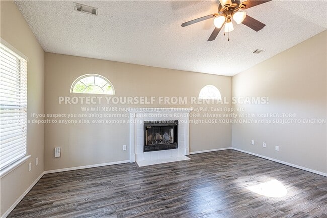 Photo - 3031 W Essex Dr