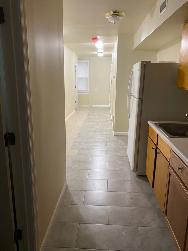 Photo - 1230 18th Pl NE Apartamentos Unidad 2