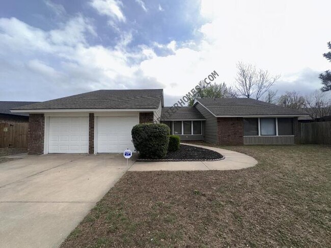 Photo - 2228 S Whitbourne Pl Casa
