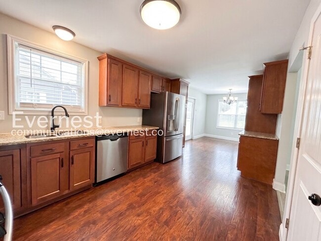 Photo - 1667 Melody Ln