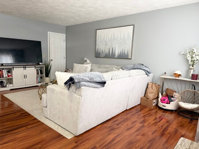 Photo - 112 Lowell St