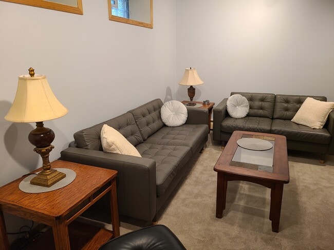 Spacious Living Room - 1907 DuPont Ave S Unit Garden Apartment