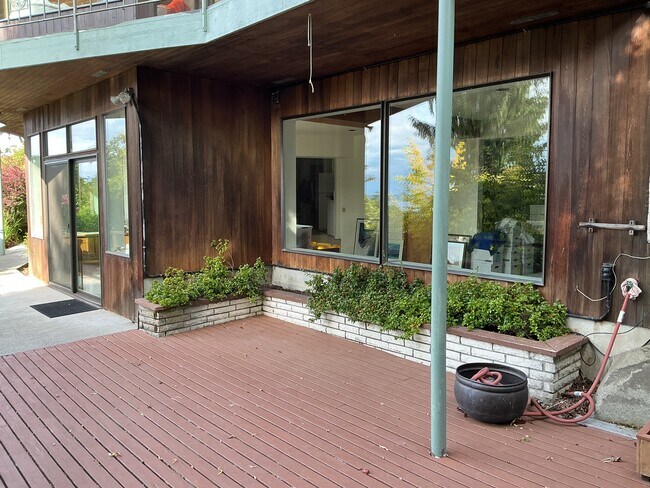 Photo - 9117 View Ave NW