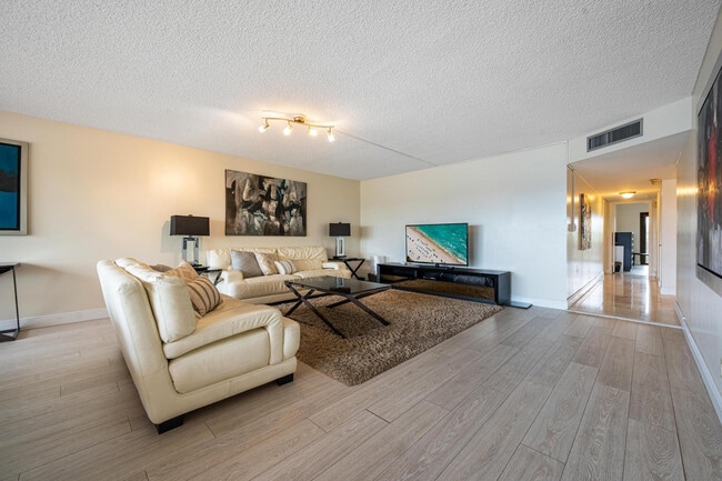 Photo - 5100 N Ocean Blvd Unit 316