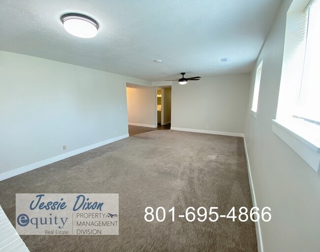 Photo - 792 Shepard Ln