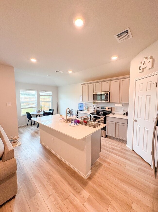 Photo - 7303 Veronica Ct