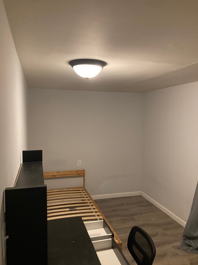 Photo - 1808 Eggert Rd