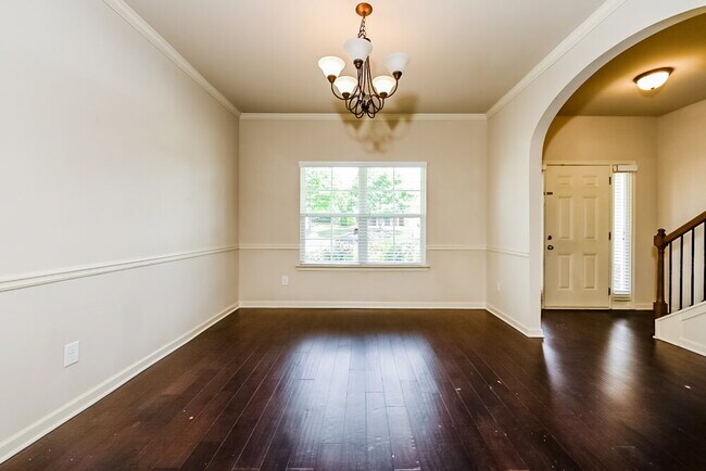 Photo - 1112 Bowlin Dr