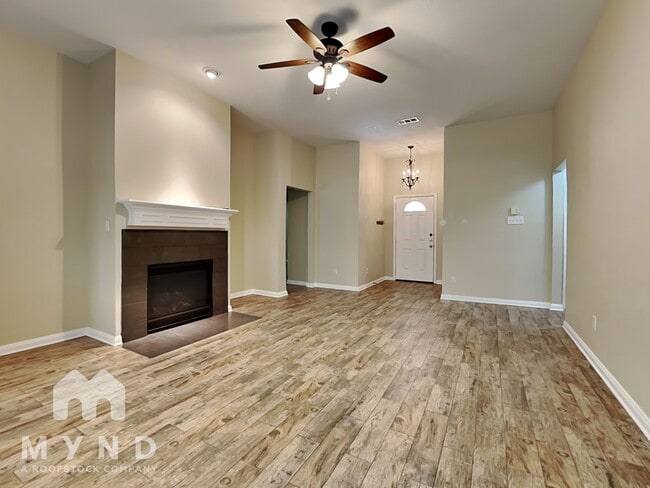 Photo - 2810 Orchid Tree Ln