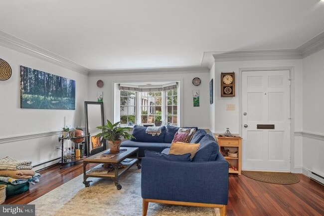 Photo - 220 N St Asaph St Unidad 20