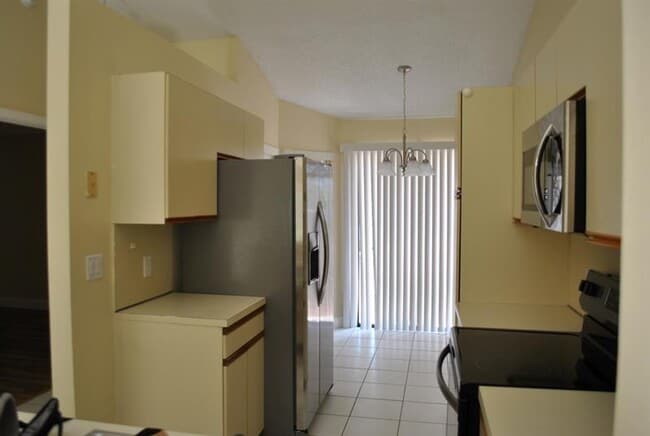 Photo - 3687 Collinwood Ln