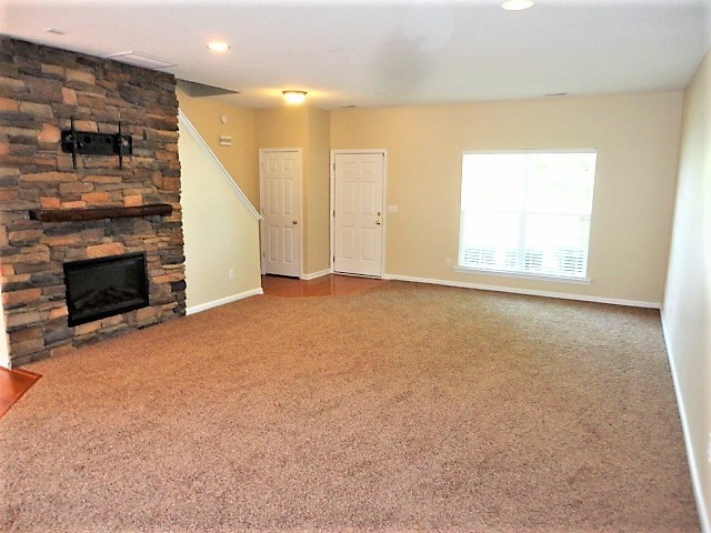 Photo - 808 Vonkramer Ct