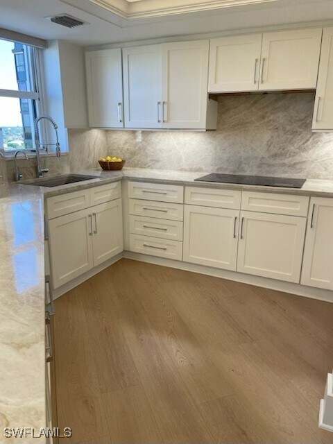 Photo - 6001 Pelican Bay Blvd Unidad 1006