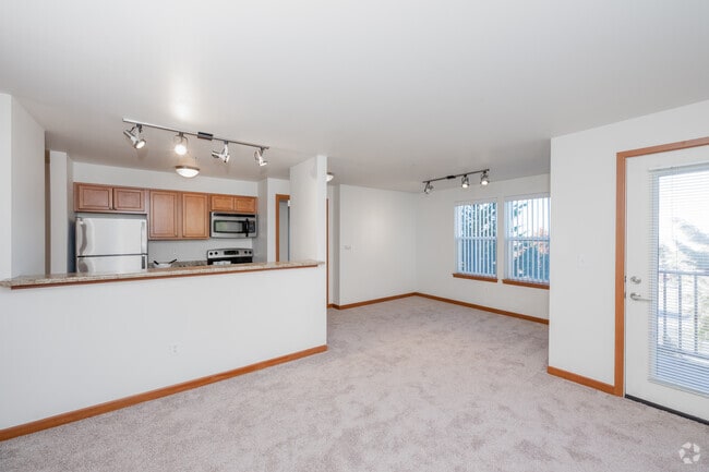 2BR, 1BA - 740SF - Living Room/Kitchen - Viewpoint Apartment