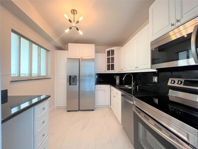 8888 Collins Ave Unit 308