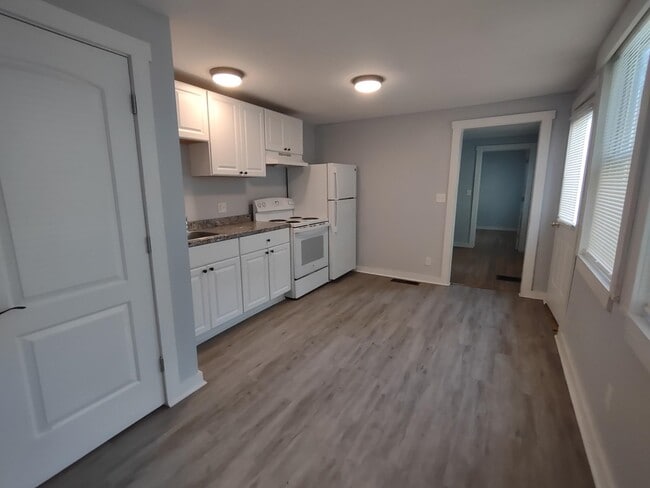 Photo - 9 Merchant St Unit 8
