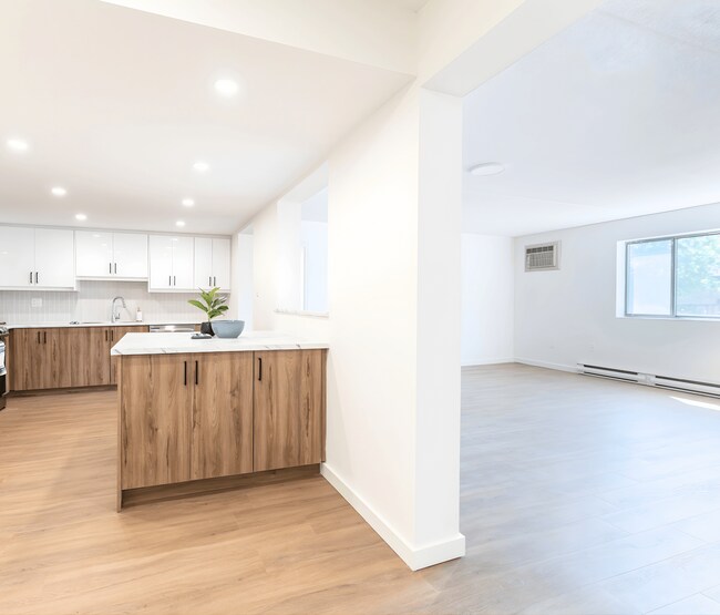 Photo - Heritage Place