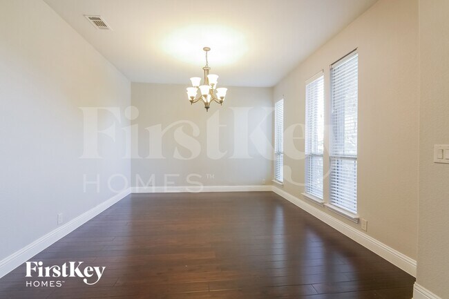 Photo - 1301 Lucetta Ct