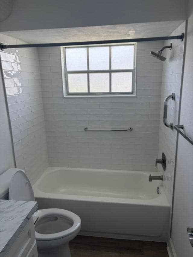 Photo - 4208 Hampton Dr Unit Gardens of Beacon Square