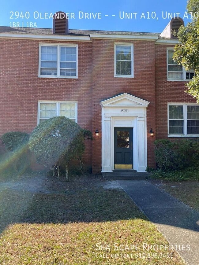 Building Photo - 2940 Oleander Dr Unit a10,  A10