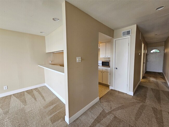 Photo - 12600 Melville Dr Unit 321B