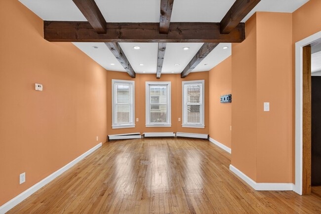 Photo - 49 Springvale Ave