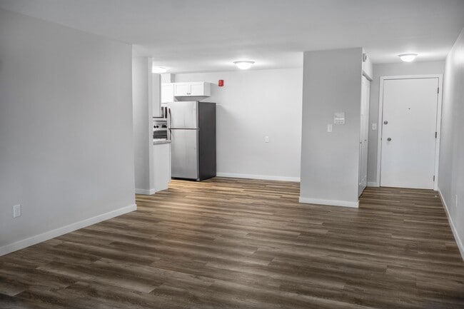 Step into comfort at The Gallery. This spacious living area features modern finishes and an inviting layout perfect for your lifestyle. Enhance your daily living with stylish amenities. Schedule a tour today to see your new home!