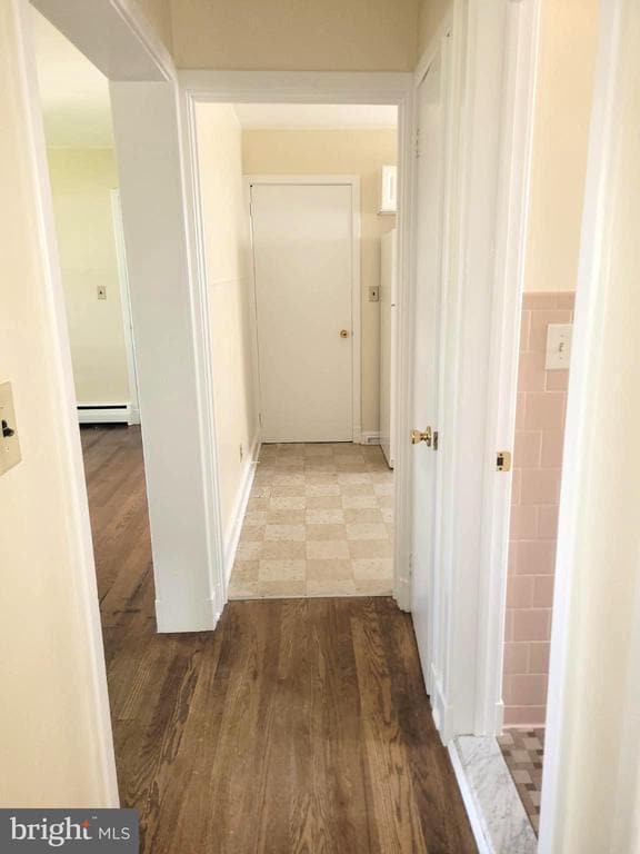 Building Photo - 2747 Cedarhurst Rd Rental