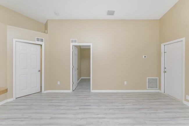 Photo - 6719 Summer Cove Dr