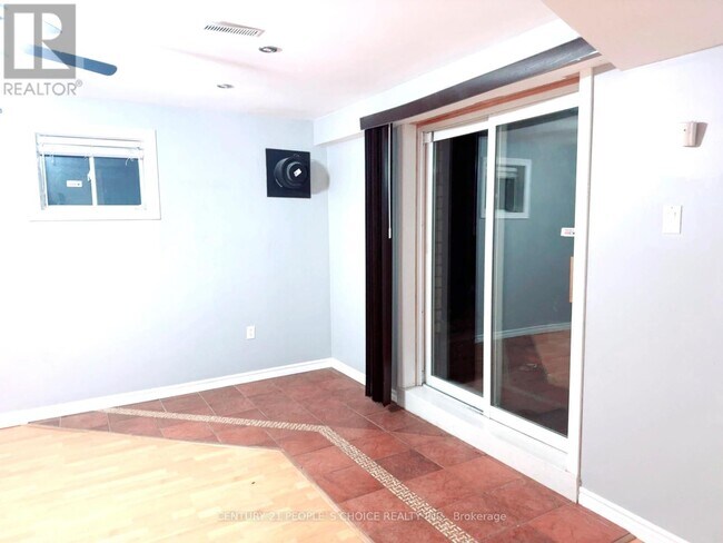 Photo - 26 Rainbow Ct