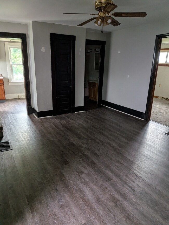 Photo - 3 Bedroom home on a double lot in Avella