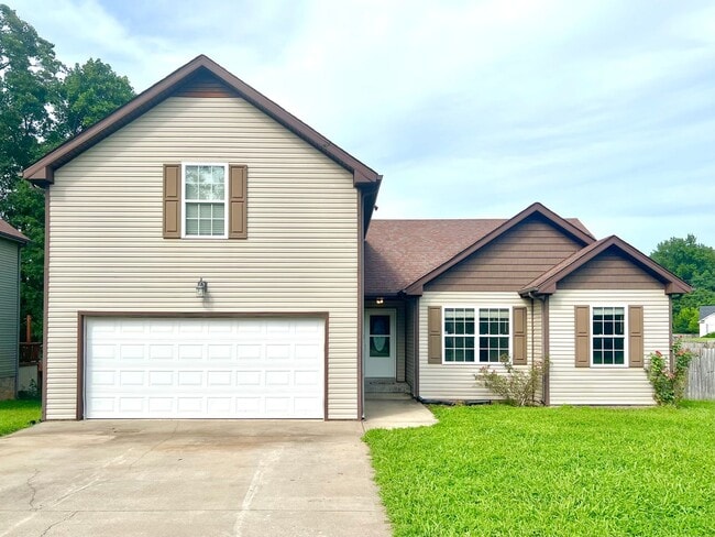 Building Photo - 1407 Scrub Oak Drive