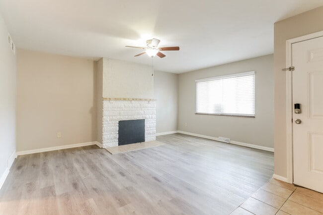 Photo - 53 Fernhill Ave