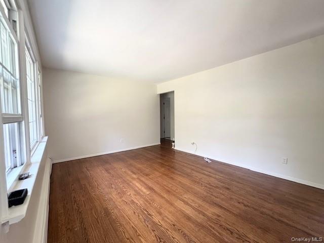 Photo - 402 Thompson St